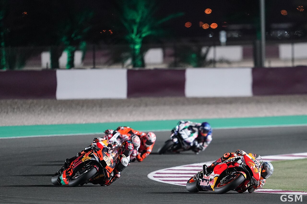 MotoGP坚持卡塔尔站如期举行:车手要求更多安全保证、主办方称零风险环境不现实