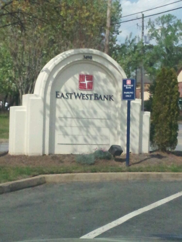 East West Bank 华美银行 (Asian Banking Center, Atlanta)