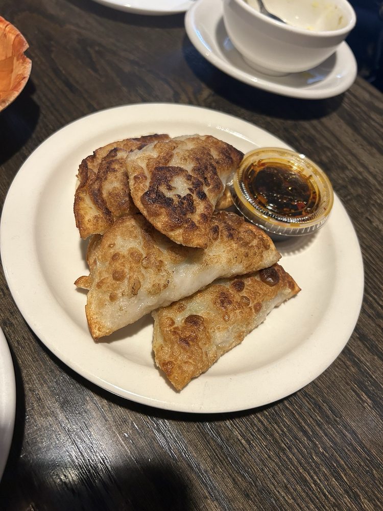 LC's Asian Kitchen