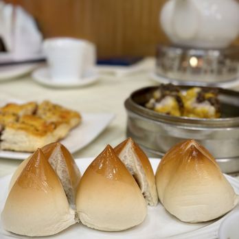 J Zhou Oriental Cuisine 凯悦轩