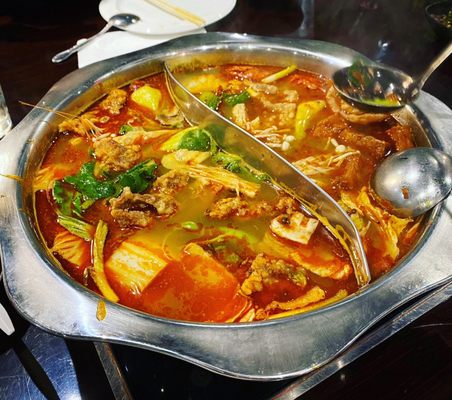 Little Szechuan Hot Pot